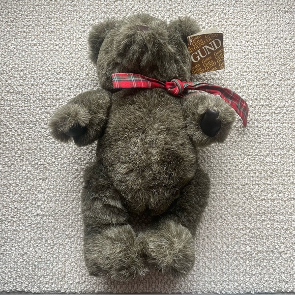 NWT GUND T.C. BIRTHDAY BEAR 1982 Jointed Brown Plush Red Bow - Faux Leather Paws - Picture 2 of 8